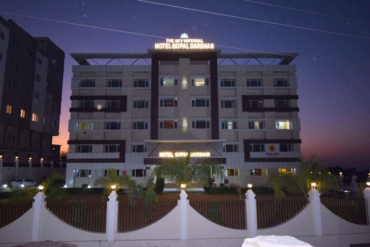 The Sky Imperial- Hotel Gopal Darshan Nāthdwāra Esterno foto